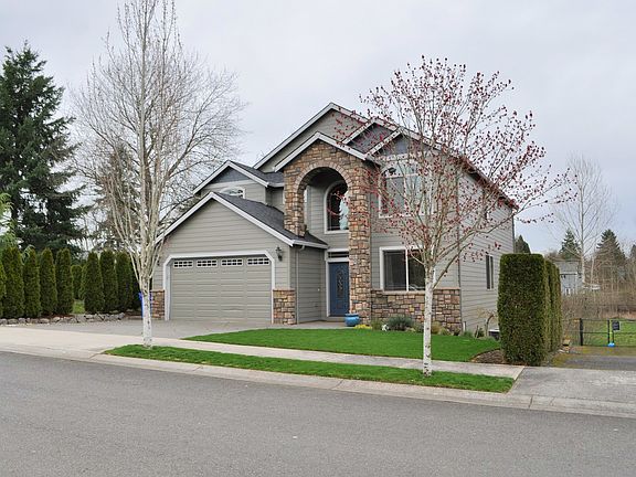 2nd image of 8923 NE 35th Ct