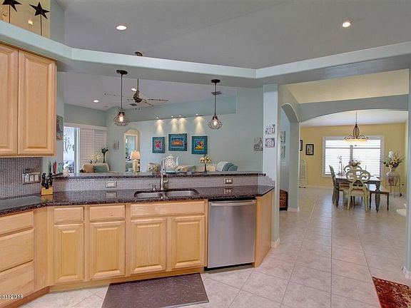 5th image of 7148 Broderick Dr