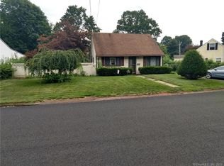 265 Glen Hills Rd, Meriden, CT 06451