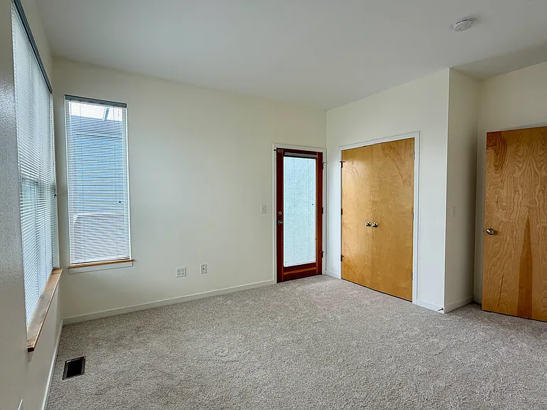 1348 Yellow Pine Ave — Photo 27