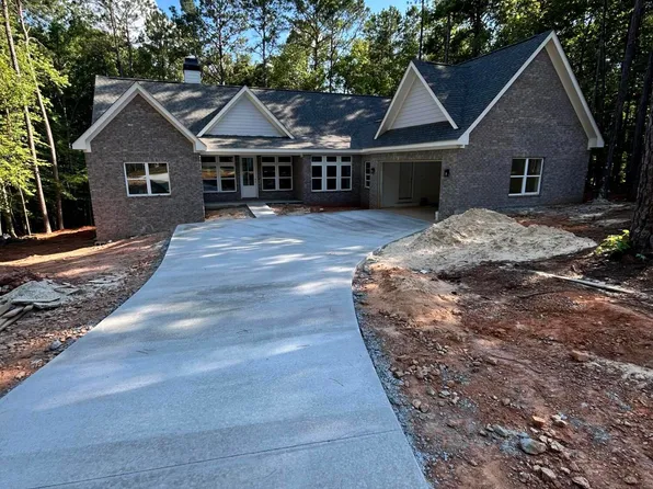 97 Fern Ridge Ct, Dadeville, AL 36853