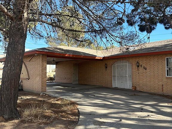 3rd image of 9190 Coventry Cir