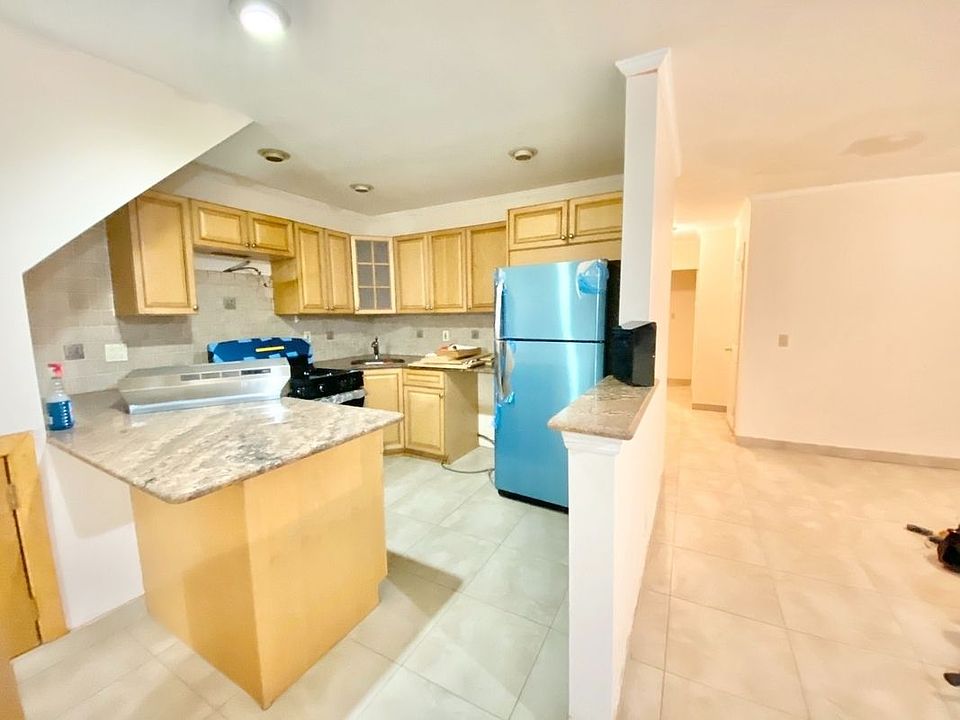 1st image of 1407 Shore Pkwy #2