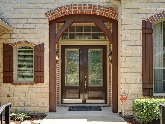 4th image of 1118 Willow Wood Dr