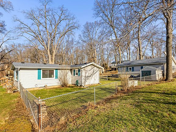 4th image of 909 Powelson Dr