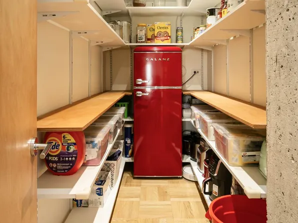 125-10 Queens Boulevard image 8 of 28