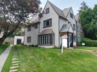 35 E Willow Grove Ave, Philadelphia, PA 19118