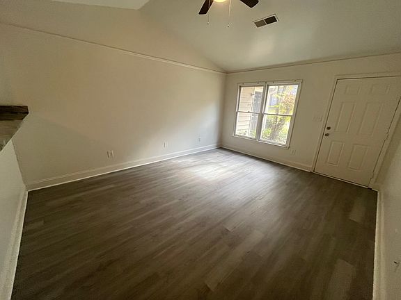 2nd image of 555 Rustwood Dr #555