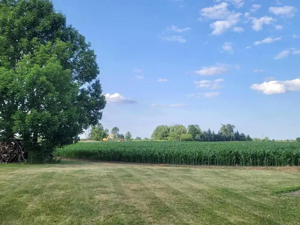 5012 County Road VV, Two Rivers, WI 54241