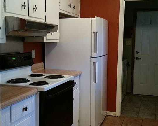 5th image of 6681 Black Oak Pl