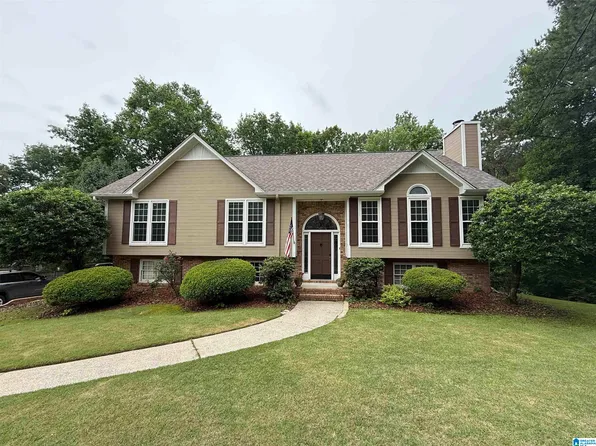 197 Ashton Ave, Trussville, AL 35173