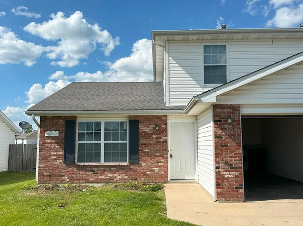 1521 Native Dancer Ct, Columbia, MO 65202