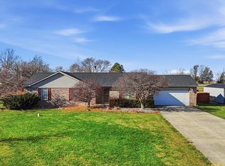 104 Division Dr, Tipton, IN 46072