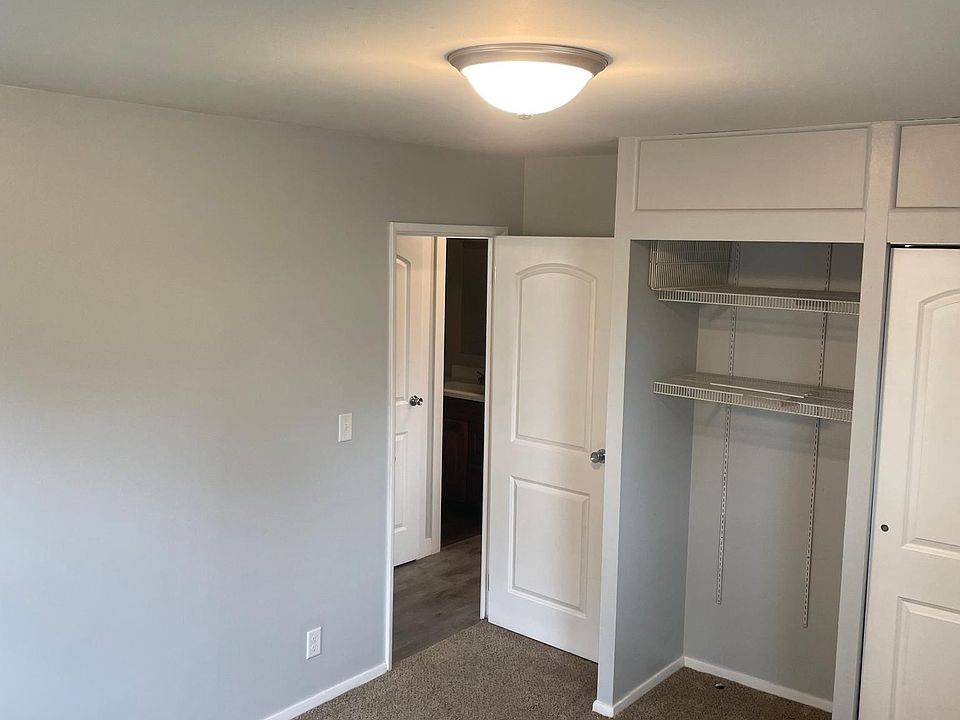 1st image of 1020 Archway Dr