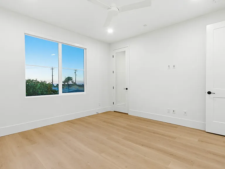 Tower24 Ponto Beach — Photo 45
