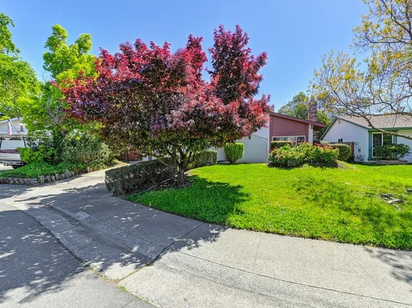 9684 Elmira Cir, Sacramento, CA 95827