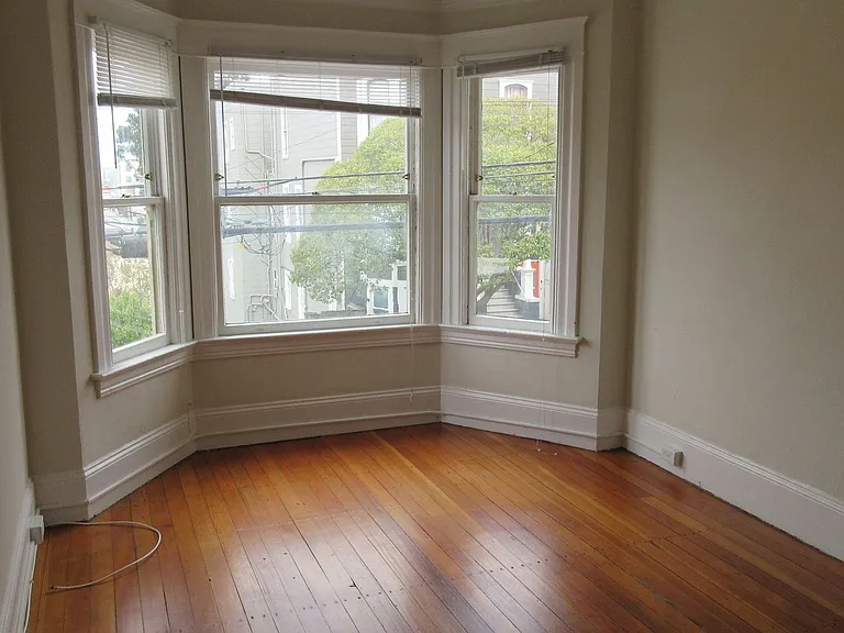 1333 Lyon St #4 — Photo 4