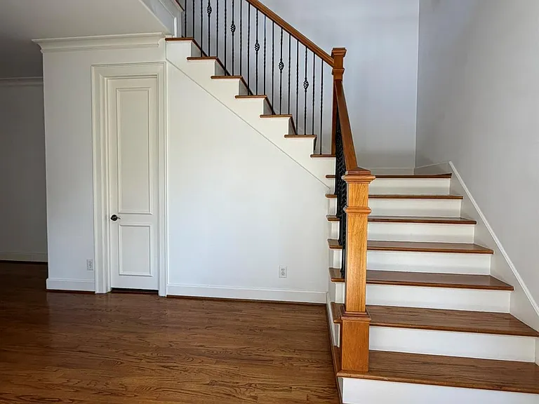 1315 Whispering Pines Dr — Photo 4