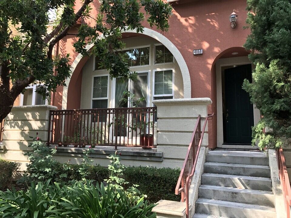 1st image of 4059 Crandall Cir