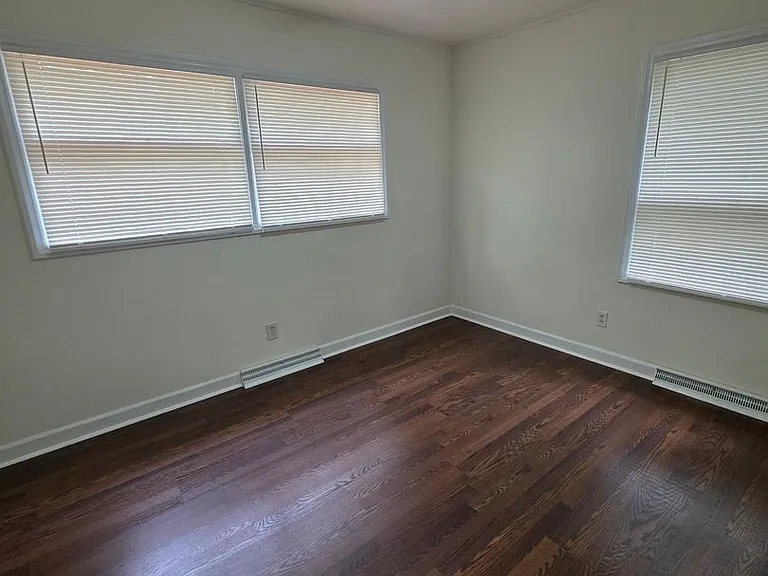 3310 Hillside Dr — Photo 8