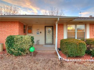 111 Pinewood Dr, Tuttle, OK 73089