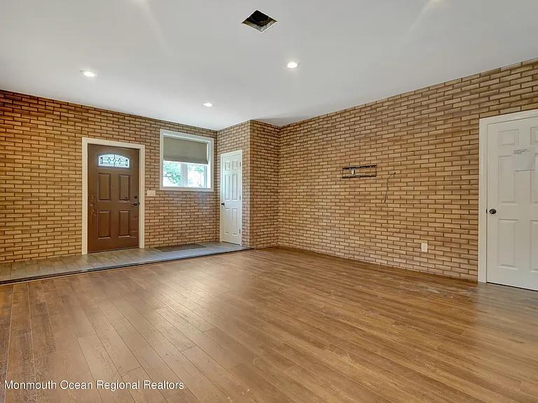 3022 S Wood Ave #1 — Photo 7