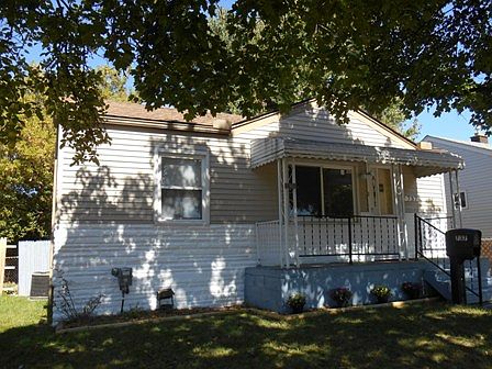 2nd image of 737 E Woodruff Ave