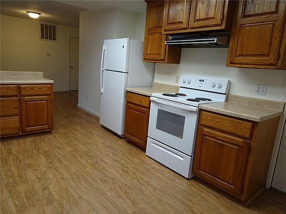4th image of 602 Atlanta St SE #B