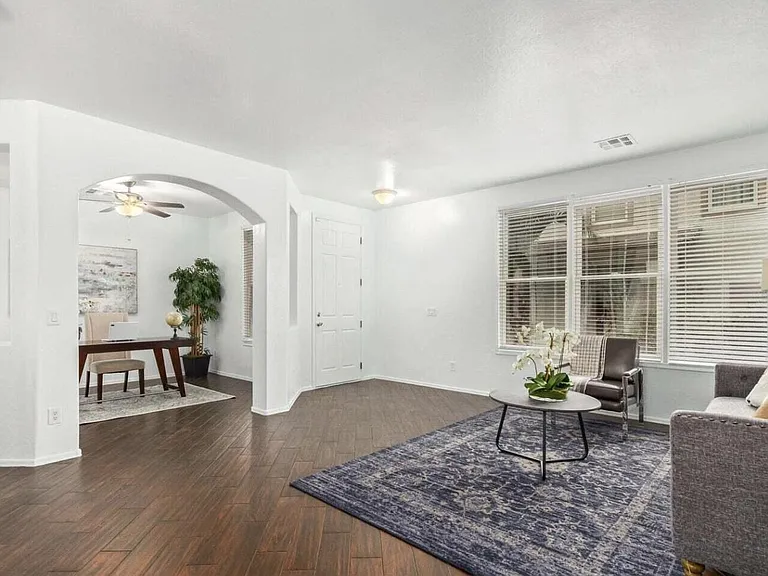 17127 W Statler St — Photo 5
