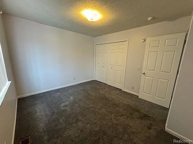 1922 Pebble Creek Dr — Photo 15