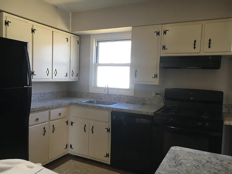 14 Wickford Ave — Photo 11