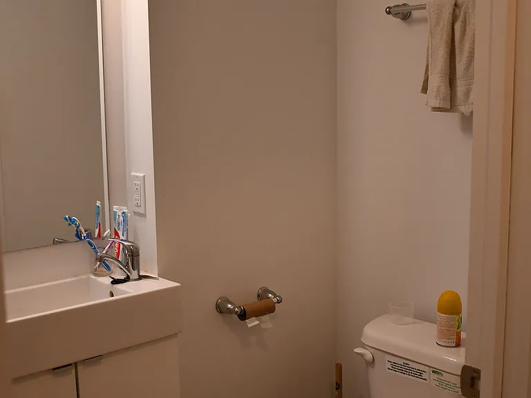 1900 Simcoe St N #624 — Photo 8
