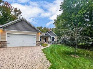 W3328 Eklund St, Peshtigo, WI 54157