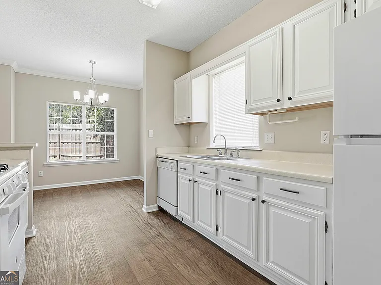 130 S Fairfield Dr — Photo 15