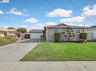 13840 Samoa Rd, San Leandro, CA 94577