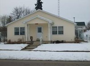 1031 Chestnut St, Adrian, MI 49221