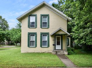 403 W Broadway St, Winona, MN 55987