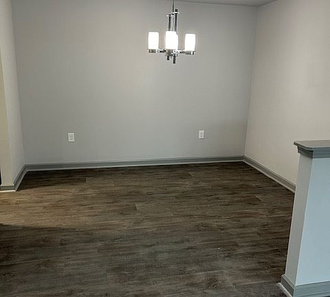 3rd image of 3301 Fairington Village Dr #1