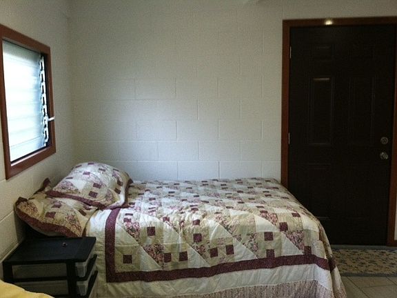 Full Size Bed