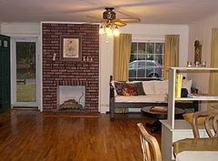 1033 S Morgan St, Olney, IL 62450