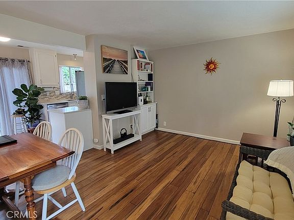 3rd image of 1146 Ash St