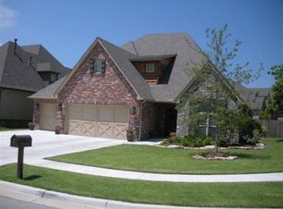 7712 S Galveston, Tulsa, OK 74132