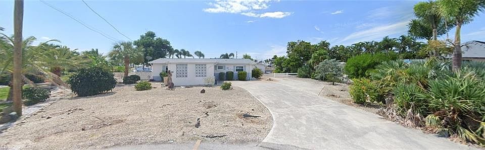 2nd image of 3435 Sea Holly LN