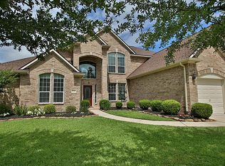 17530 Memorial Ridge Dr, Spring, TX 77379
