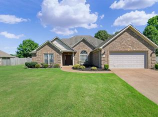 24 Woodwinds Cv, Jackson, TN 38305