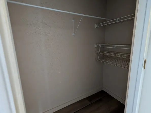 2406 Professor St #3, Cleveland, OH 44113
