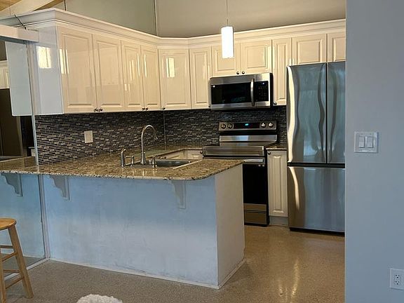 2nd image of 4415 NE 21st Ave #4415