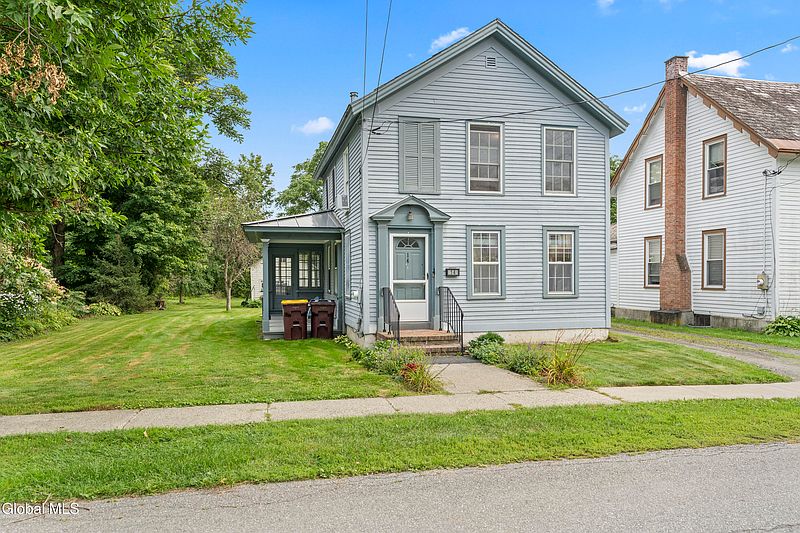 2nd image of 14 Nichol Street