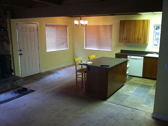 entry way and kitchen