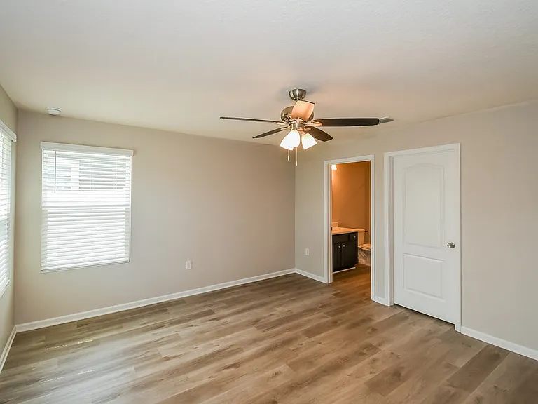 8334 Cape Fox Dr — Photo 10